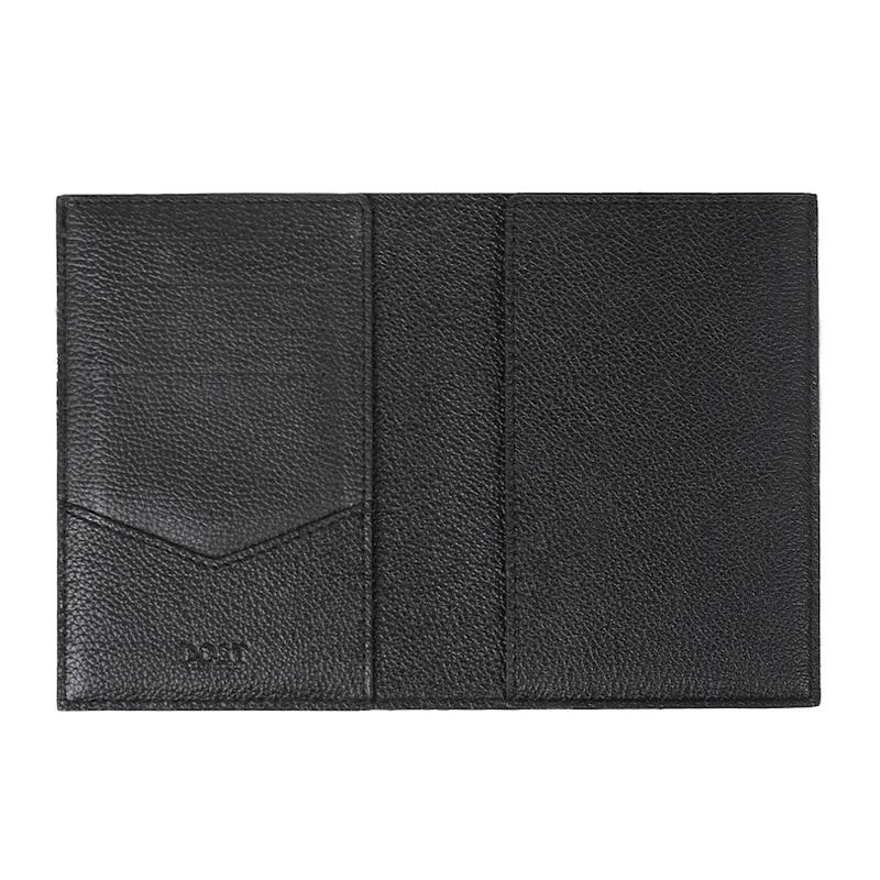 Кожаный бумажник для паспорта DOST Leather Co.